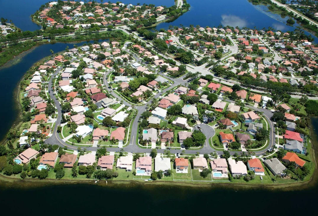 Commercial Roofing in Pembroke Pines, FL
