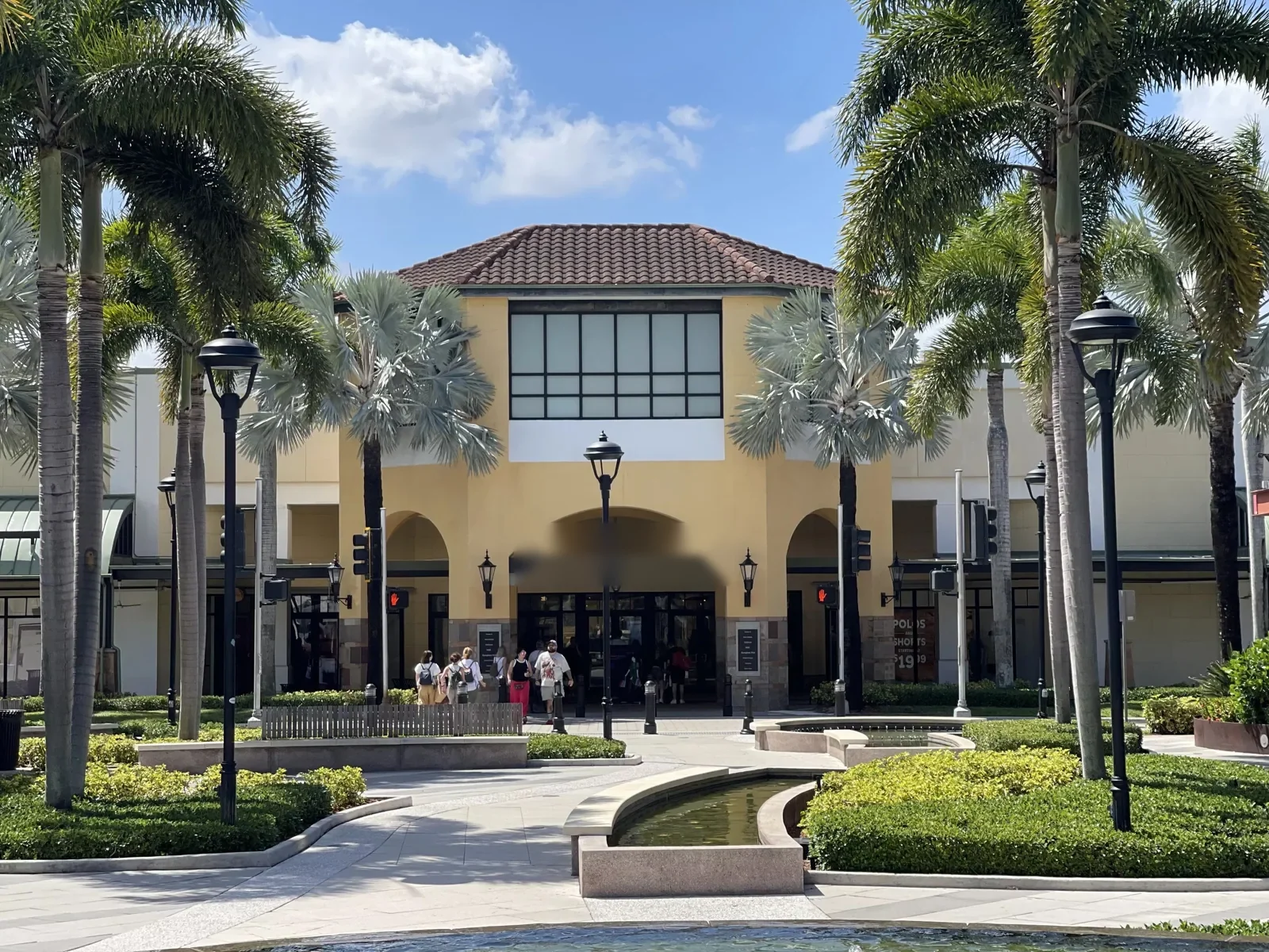 Commercial Roofing in Sawgrass Business and Entertainment District, Sunrise, FL
