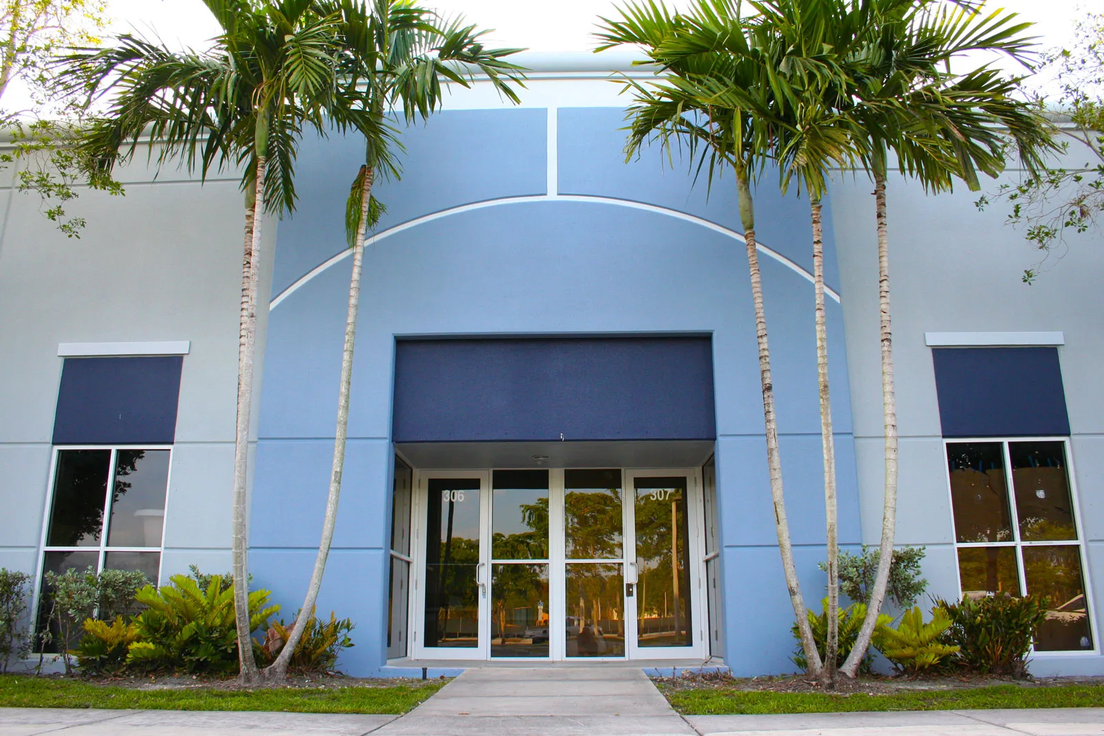 Commercial Roofing in Sunrise Commerce Park, Sunrise, FL